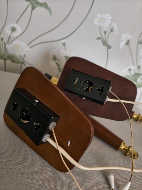 Vintage puiset sein&auml;valaisimet