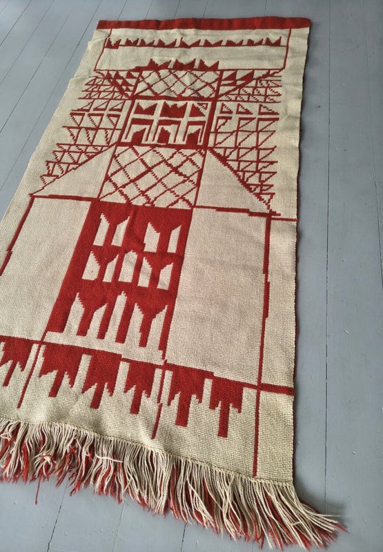 Vintage wall tapestry (T&auml;k&auml;n&auml;), off-white&ndash;brick red